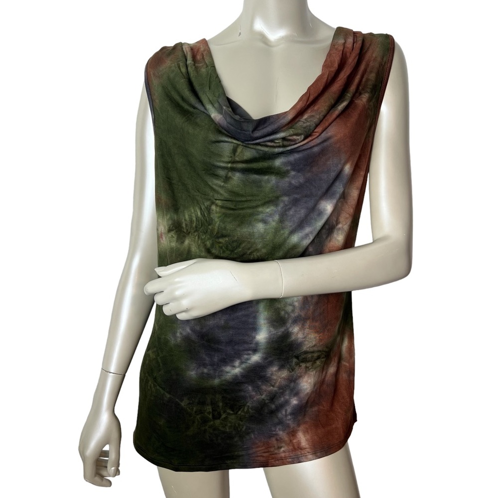 Amore All F. Y. brand Green Tie Dye Tan Top.